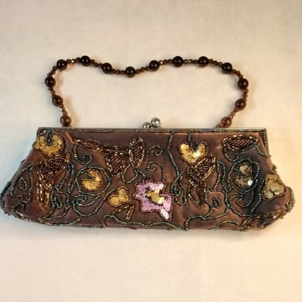 Elegant Beaded Evening Clutch